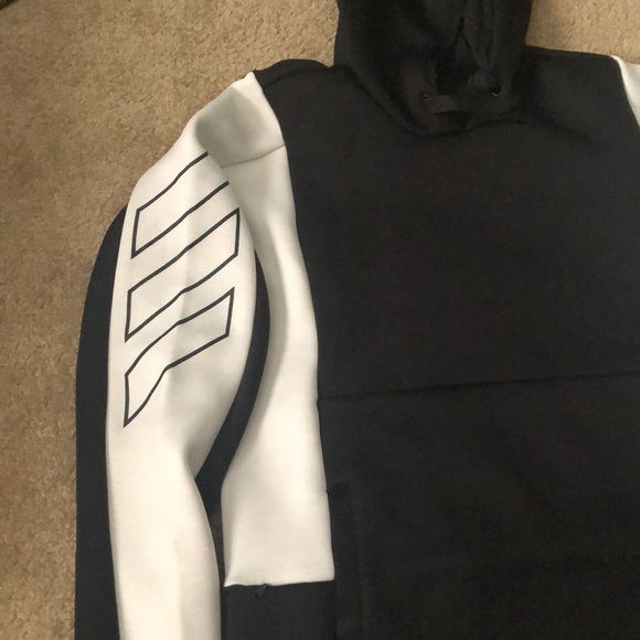 adidas Hooded Sweatshirt - Picture 4 of 5